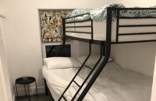 Newton Ferrers Casa | 3-Bed Cottage-Plymouth-Dog friendly-Sleeps7
