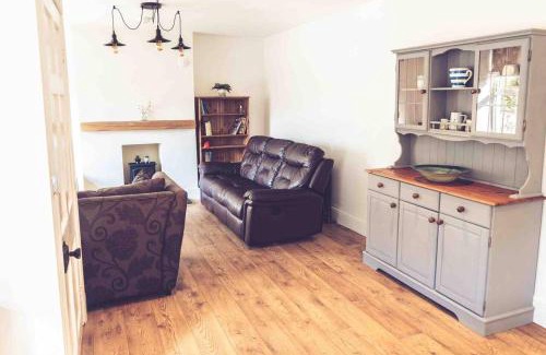 Newton Ferrers Casa | 3-Bed Cottage-Plymouth-Dog friendly-Sleeps7