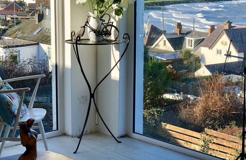 Ballygally Cabaña | Stunning Sea view Cottage