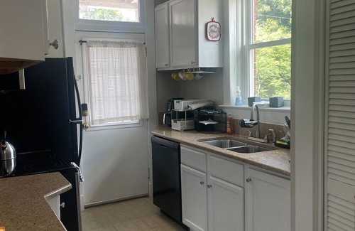 Norfolk Apartamento | 3 BED - Historic Modern Townhome