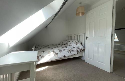 Salisbury Apartamento | 3-Bed House near Salisbury Cathedral & Attractions