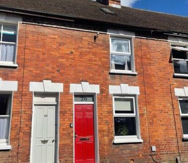 Salisbury Apartamento | 3-Bed House near Salisbury Cathedral & Attractions