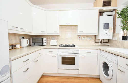 Crosby Apartamento | 3 Bed House, Sleeps 5, Walking Distance to Centre