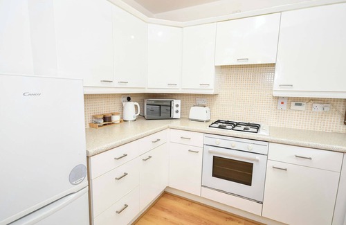 Crosby Apartamento | 3 Bed House, Sleeps 5, Walking Distance to Centre