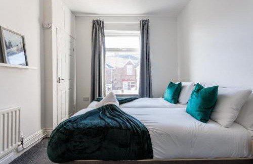 Durham Casa | 3 Bed House - Sleeps 5 - Parking - Wifi