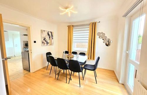 Cramond Apartamento | 3 Bed House with 6 Beds by Sensational Stay