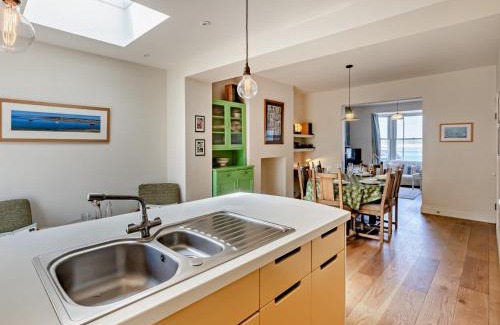 Appledore Casa | 3 Bed in Appledore 28787