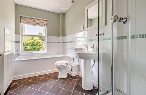 Pentrefelin Casa | 3 Bed in Brechfa 92116