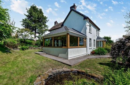 Pentrefelin Casa | 3 Bed in Brechfa 92116
