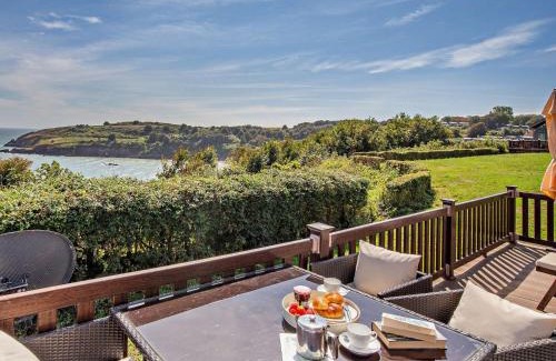 Brixham Casa | 3 Bed in Brixham BX012