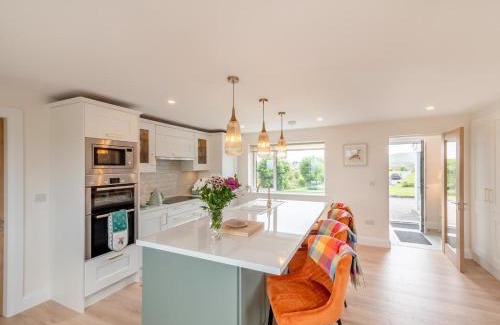 Connemara Casa | 3 Bed in Cashel oc-a32863