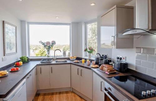 Amlwch Casa | 3 Bed in Cemaes 92812