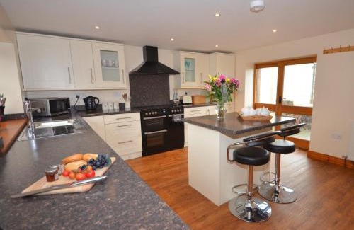 Woolfardisworthy Casa | 3 Bed in Clovelly TREET