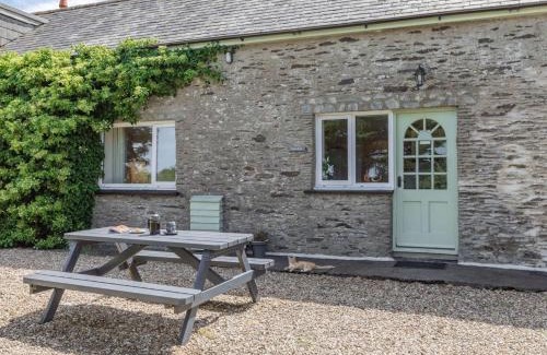 Ilfracombe Casa | 3 Bed in Combe Martin 86942