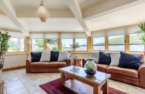 Litton Mill Casa | 3 Bed in Cressbrook 96212
