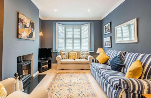 Meads Casa | 3 bed in Eastbourne EHC01