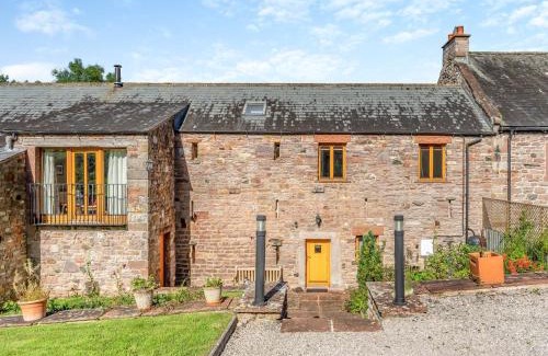 Colby Casa | 3 Bed in Eden Valley 93200