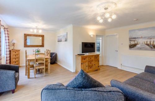 Freshwater Casa | 3 Bed in Freshwater 79039