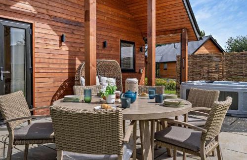 Upper Killay Casa | 3 Bed in Gower 91721