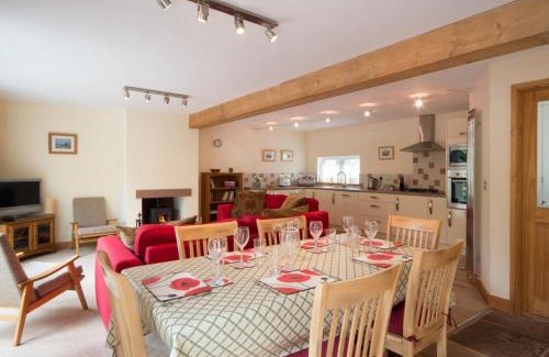Egremont Casa | 3 Bed in Haile SZ058