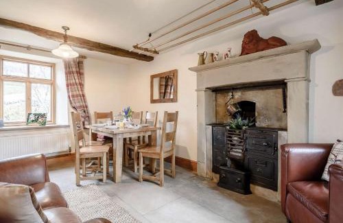 Newton Grange Casa | 3 Bed in Hartington 54215