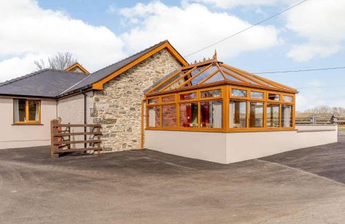 Lampeter Casa | 3 Bed in Lampeter 86506