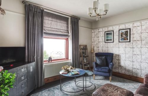Holestone Moor Casa | 3 Bed in Matlock 86048
