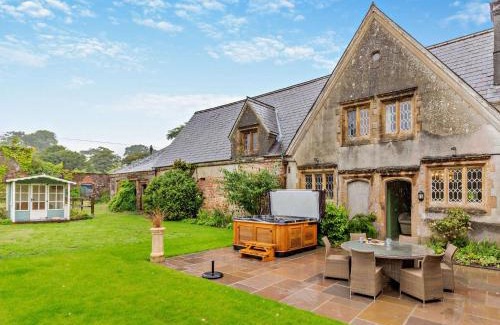 Pulham Casa | 3 Bed in Minterne Magna 95219