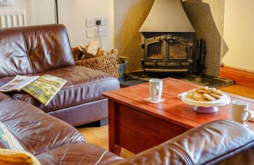 Pont-ar-gothi Casa | 3 Bed in Nantgaredig 56410