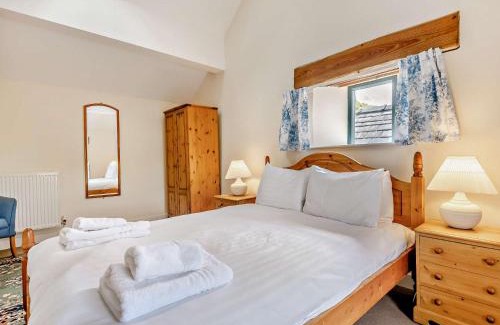 Longnor Casa | 3 bed in Pilsbury PK663