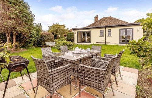 St Mary's Bay Casa | 3 Bed in St Marys Bay 86012