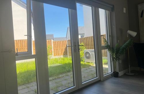 Dublin Casa | 3 bed rooms Vip family house