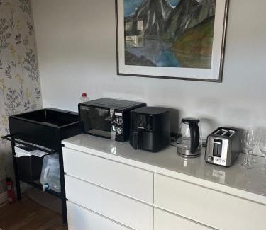 South Queensferry Casa | 3 bed self contained part house in Queensferry, Edinburgh
