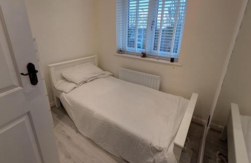 Carlisle Casa | 3 Bed-Sleeps 5-Garden-Parking-Pets