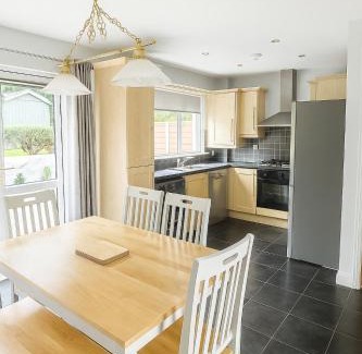 Annacotty Casa | 3 Bed Spacious House in Golf Links Road