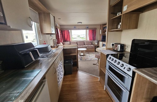 Rhyl Chalet De Esquí | 3 Bed Standard caravan Robinhood