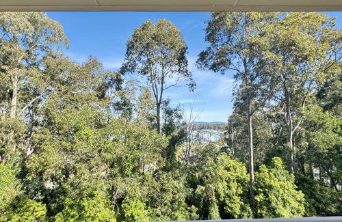 North Batemans Bay Apartamento | 3 Bed Unit Amongst the Treetops in Batemans Bay