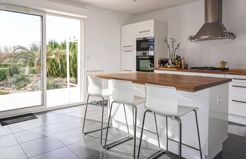Saint-Genies-de-Fontedit Casa | Alojamiento de 3 habitaciones en Saint-Génies-de-Fonted
