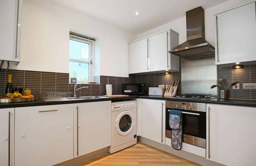 Milton Keynes Casa | 3 Bedroom 2.5 Bathroom House - Parking & Fast Wifi