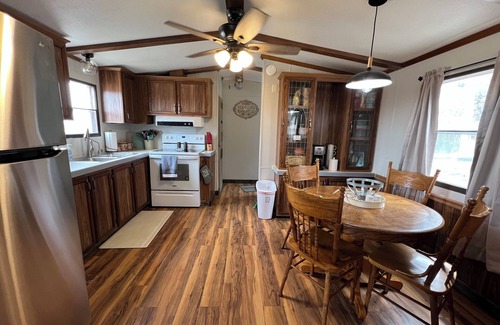 Neodesha Casa | 3-bedroom 2-bath home in tranquil Neodesha with AC, WiFi