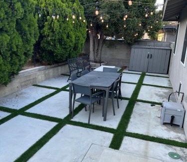 Westchester Casa | 3 bedroom 2 bathroom stylish and modern home in Marina Del Rey