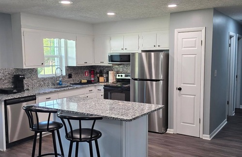 Perry Casa | 3-bedroom/2 full bath house in Perry, Ga with all the amenities, and hospitality