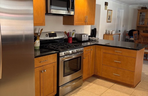 Gulf Gate Woods Casa | 3 Bedroom 2 Full Bath House near Siesta Key Beach