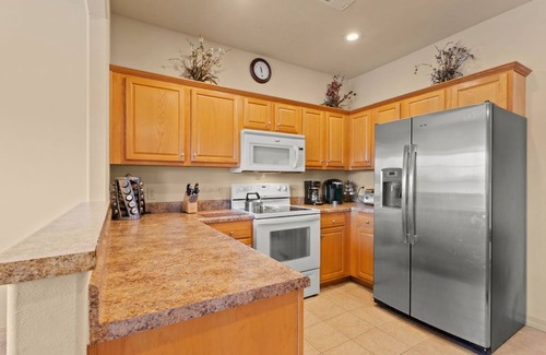 Branson West Villa | Villa Stonebridge de 3 dormitorios / 3 baños cerca de Silver Dollar City, lago Table Rock