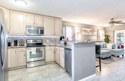 South Corals Apartamento | 3 Bedroom 703298 by Houzlet