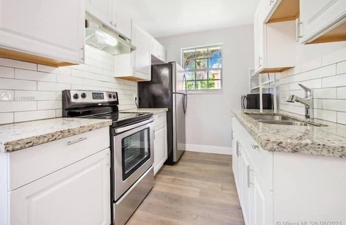 South Miami Apartamento | 3 Bedroom 708545 by Houzlet