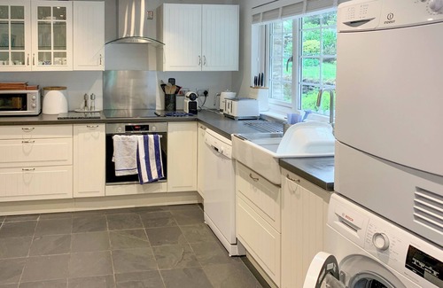 Ruan High Lanes Cabaña | 3 bedroom accommodation in Ruanlanihorne, near Truro