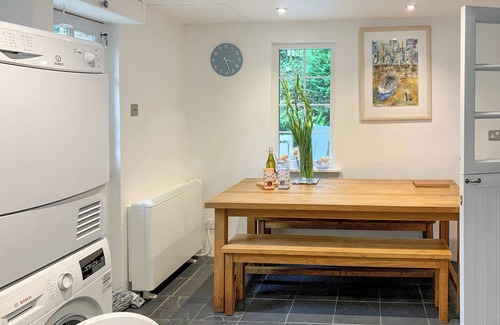 Ruan High Lanes Cabaña | 3 bedroom accommodation in Ruanlanihorne, near Truro