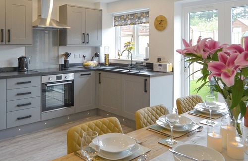 Stalham Cabaña | 3 bedroom accommodation in Stalham Staithe