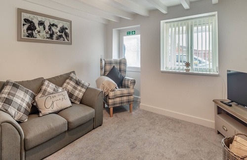Sturton By Stow Cabaña | 3 bedroom accommodation in Ingham, near Lincoln